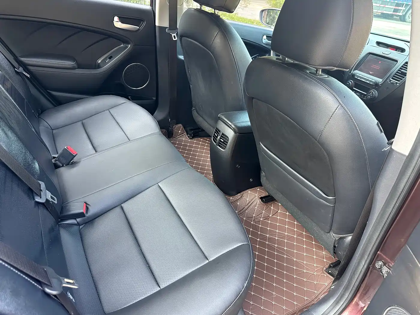 Kia K3 2017 1.6L Automatic 15th Anniversary Special GLS фото 7