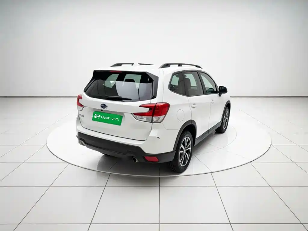 Subaru Forester 2023 2022 2.0i AWD Luxury Edition with EyeSight