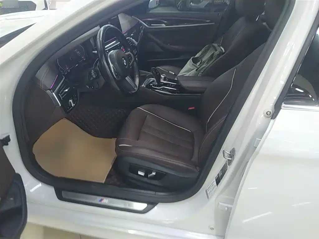BMW 5 Series 2022 Facelift 525Li M Sport Package фото 15