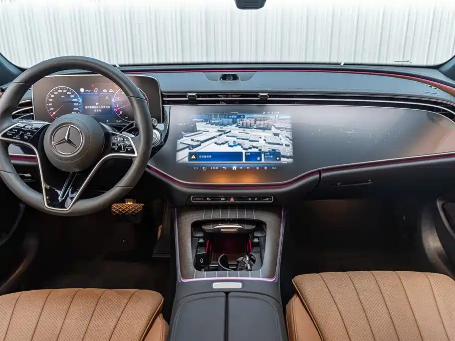 Mercedes-Benz E-Class 2025 E 300 L Luxury фото 17