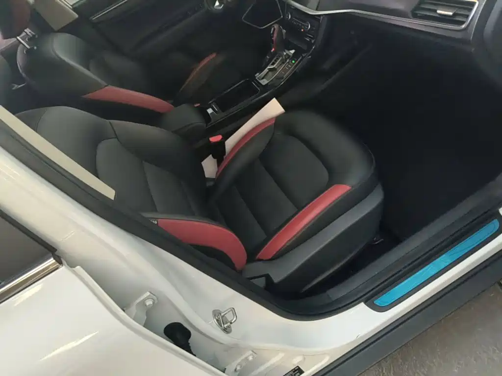 Geely Emgrand GS 2021 2020 1.4T CVT Elegance