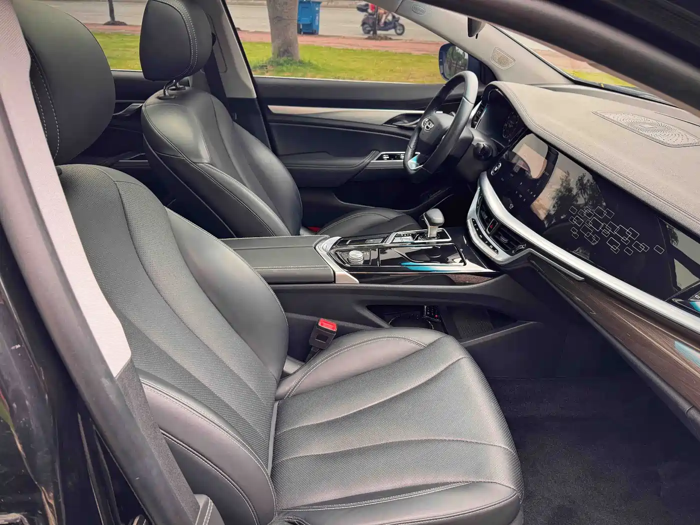 Geely Borui 2022 2021 1.8T Pilot Edition+