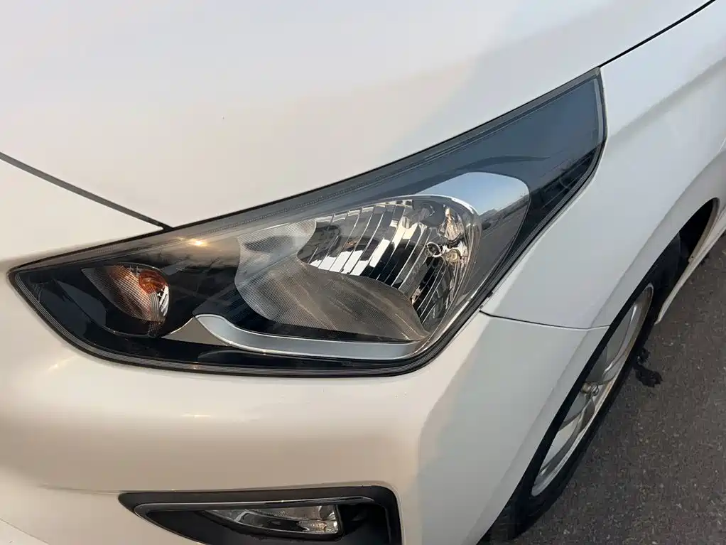 Hyundai Verna 2019 2017 1.4L Auto Jump Edition (China V)