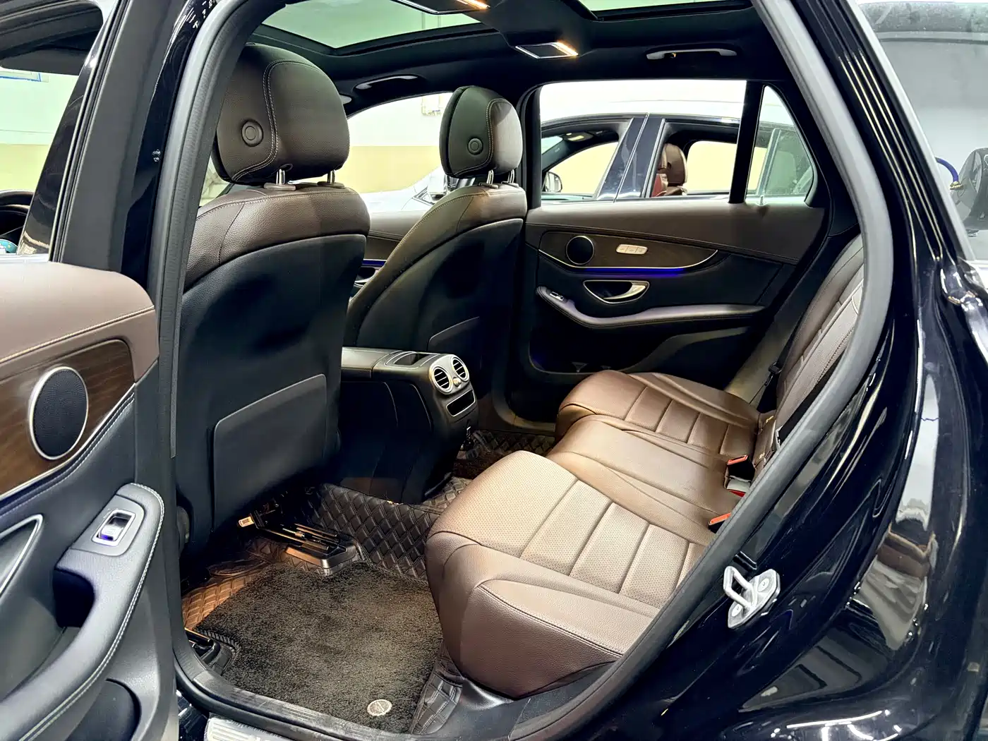 Mercedes-Benz GLC 2020 GLC 300 L 4MATIC Dynamic фото 7