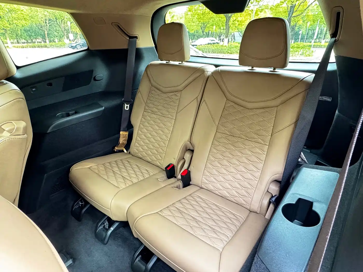 CADILLAC XT6