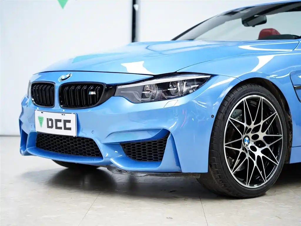 BMW M4 2017 M4 Convertible Fans Limited Edition фото 18
