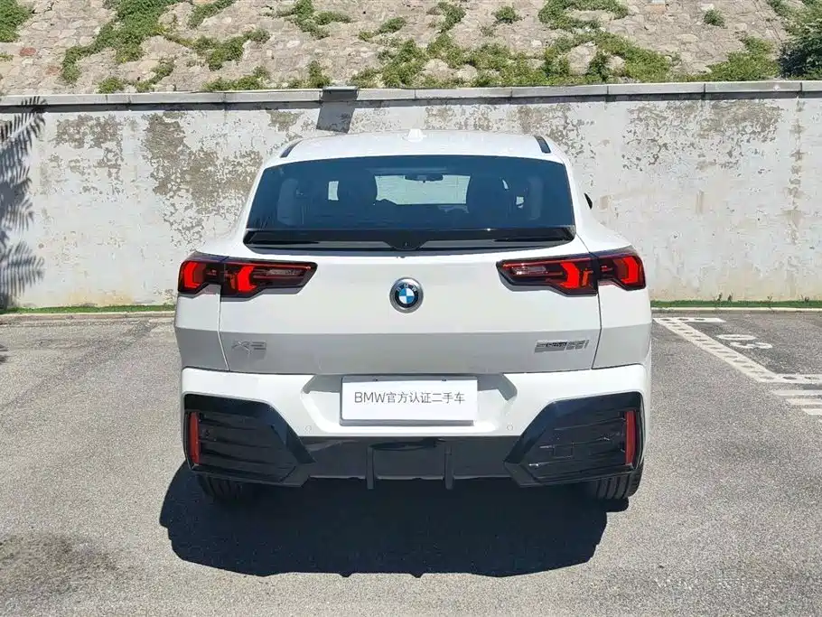 BMW X2 2025 2023 sDrive25i M Off-Road Package