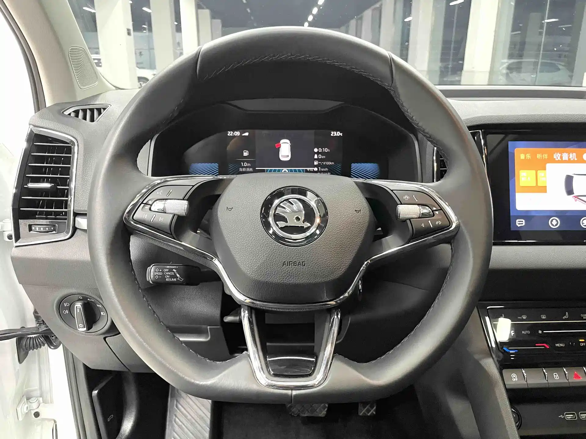 صورة 8 - Škoda Karoq