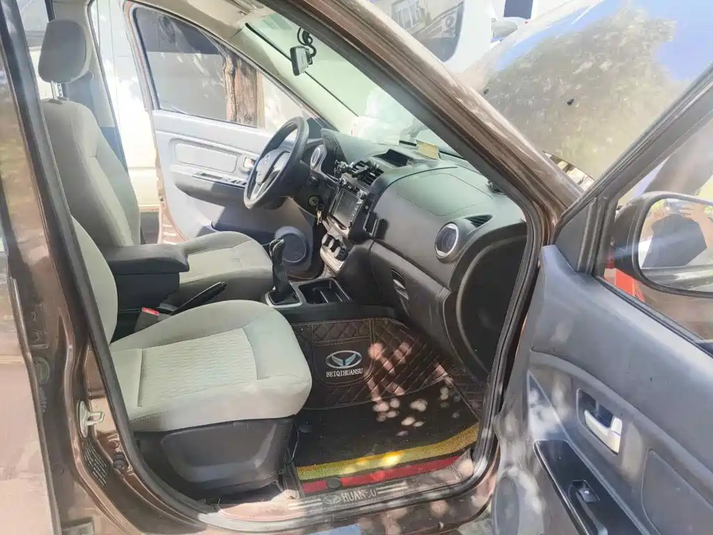 BAIC Huansu H2 2018 2016 H2E 1.5L Elite BJ415B