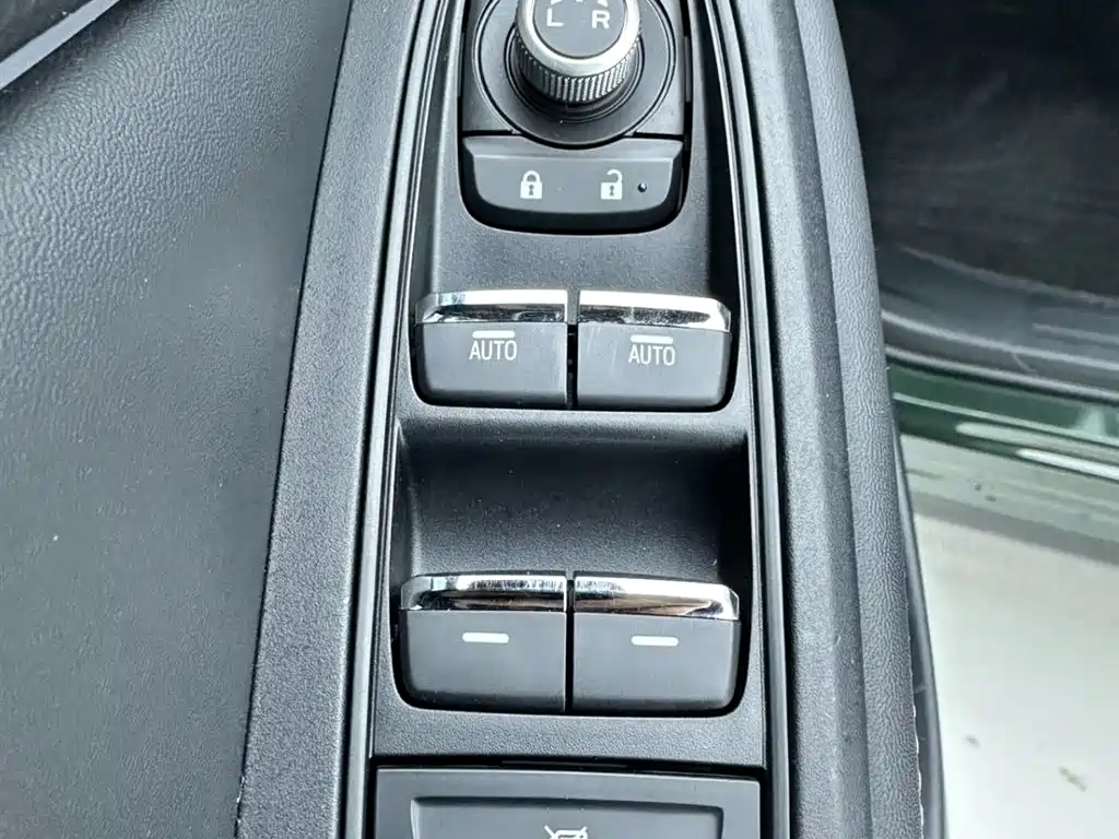 Subaru Forester 2022 2022 2.0i AWD Luxury Edition with EyeSight