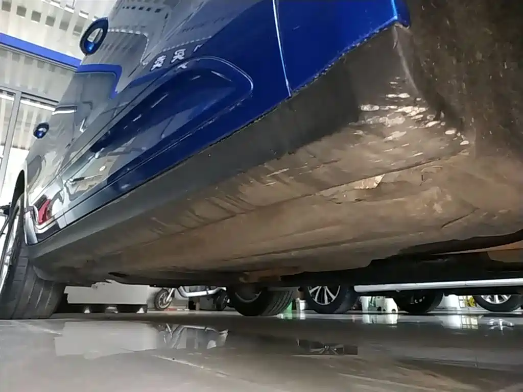 Porsche Macan 2017 Macan 2.0T фото 21