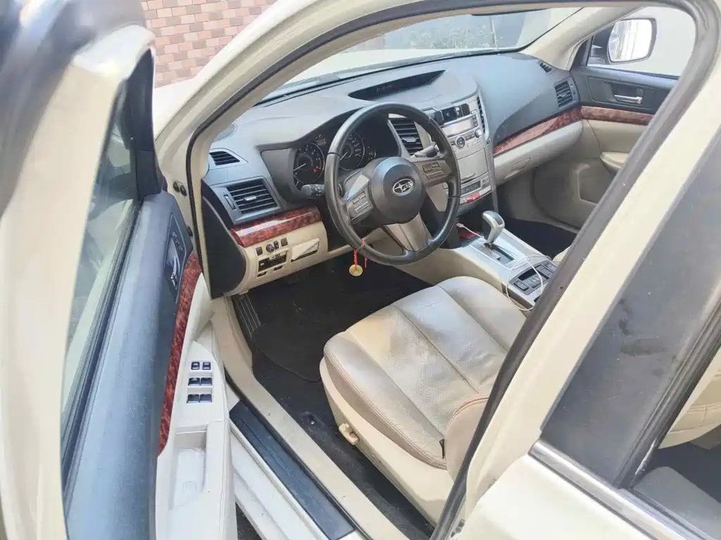 Subaru Legacy 2009 2010 Model 2.5i Luxury Edition
