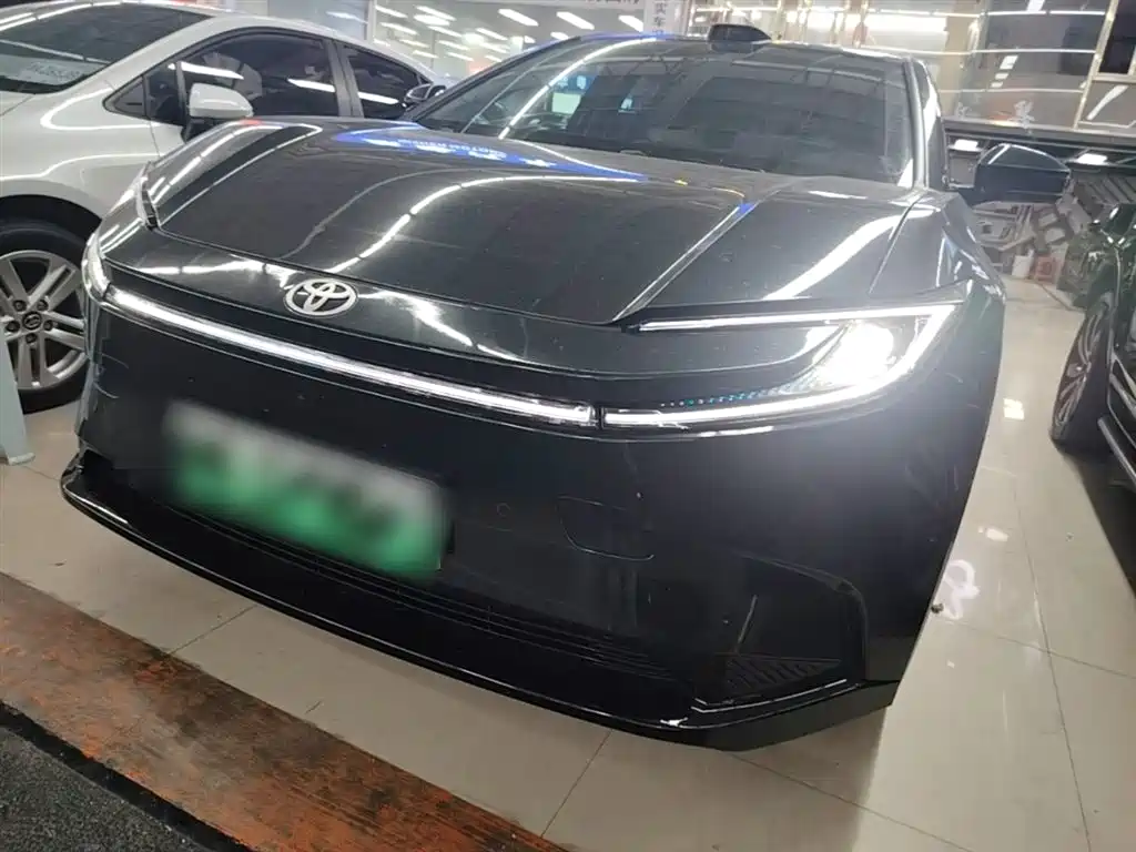 Toyota bZ5 2025 550 PRO Smart Edition