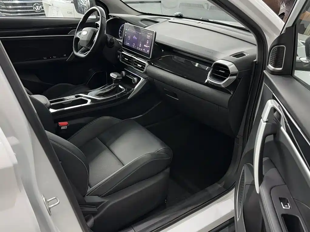 Geely Coolray 2025 2025 1.5L CVT Super Edition MAX