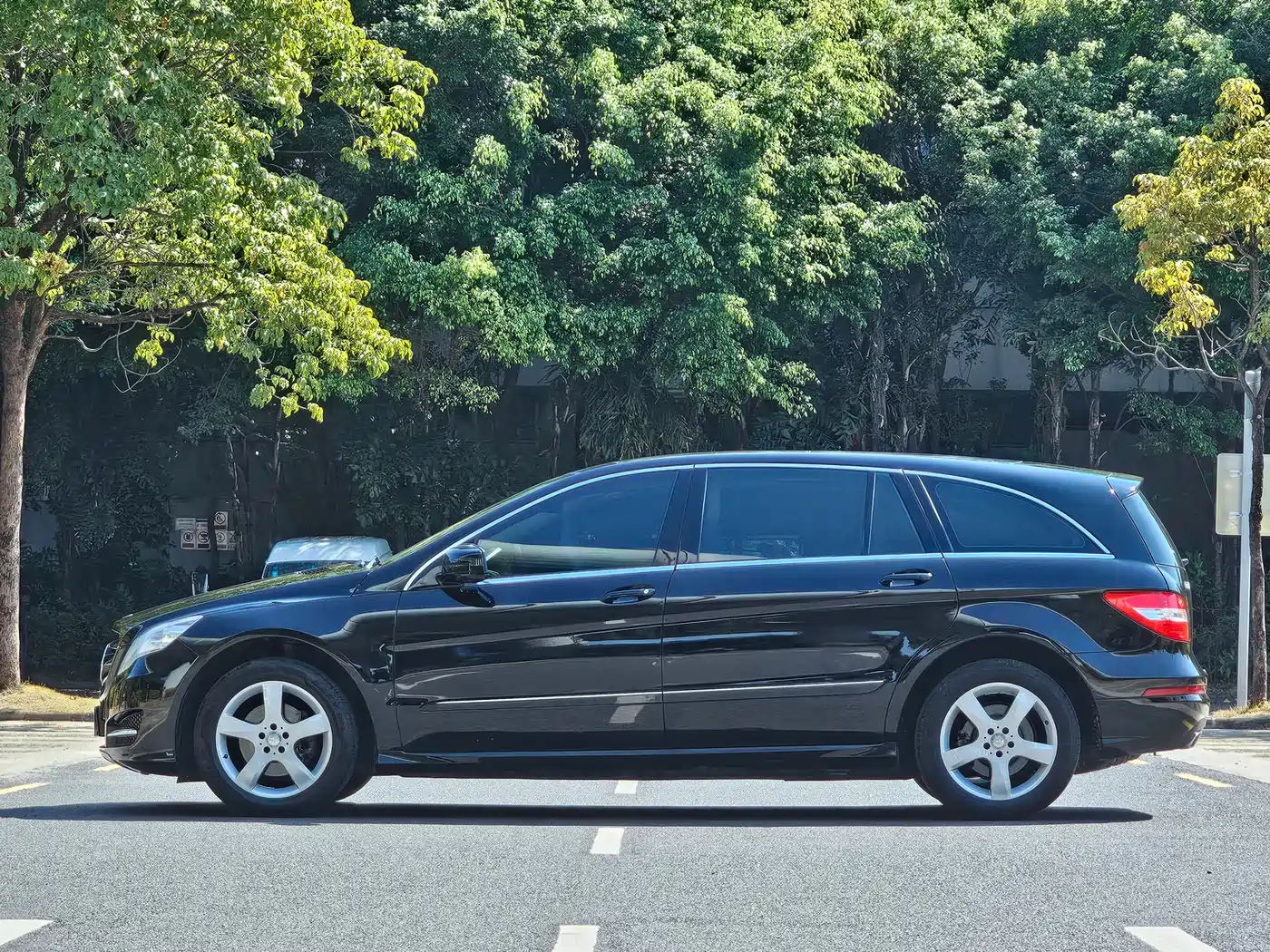 Mercedes-Benz R-Class 2015 R 320 4MATIC Luxury фото 9