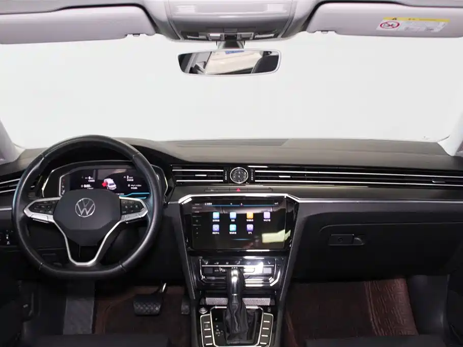 Volkswagen Magotan 2020 330TSI DSG Luxury фото 9