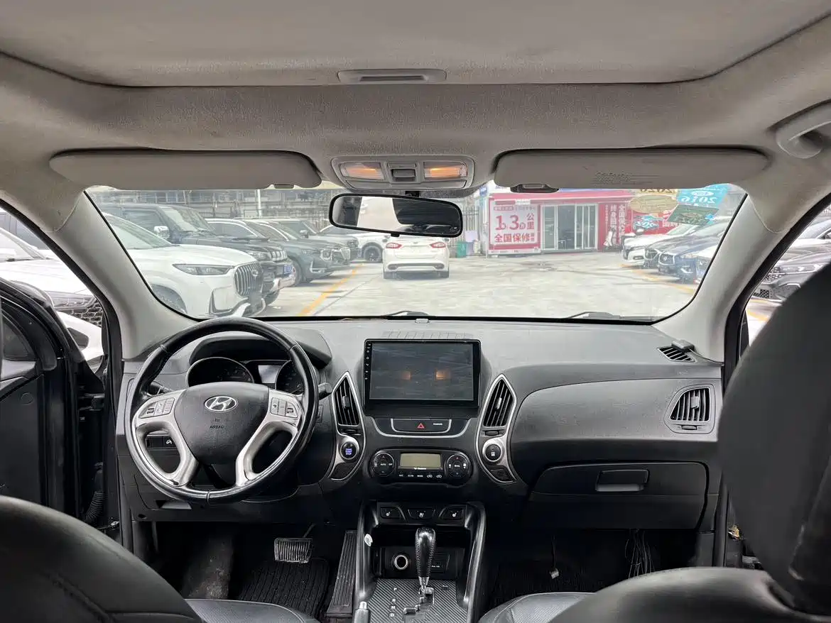 Hyundai Beijing Hyundai ix35 2013 2.0L Automatic 2WD Smart GLS China V фото 12