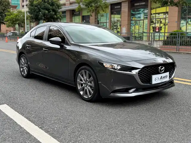 Mazda Mazda3 Axela 2020 2.0L Automatic Zhi Ya Edition — фото 3