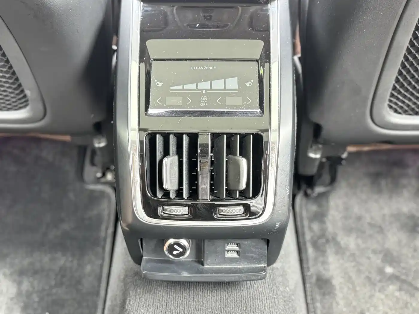 Volvo S90 2020 T5 Momentum Luxury Edition фото 11