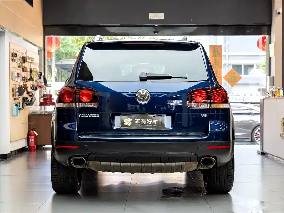 Volkswagen Touareg 2010 3.6 Limited Luxury Edition фото 5