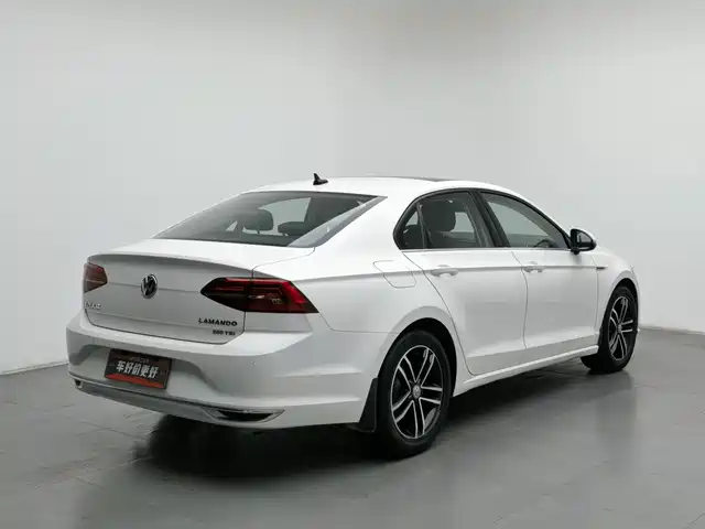 Volkswagen Lamando 2021 Facelift 280TSI DSG Comfort Edition — фото 2