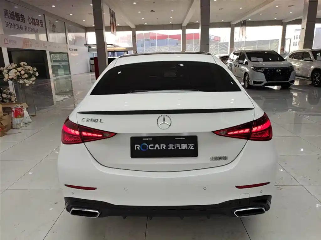 Mercedes-Benz C-Class 2023 C 260 L Night Edition Sport фото 30