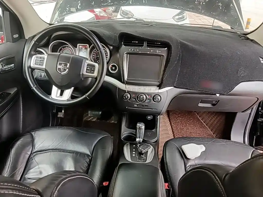 Dodge Journey 2015 2015 2.0TD 4WD Premium Edition