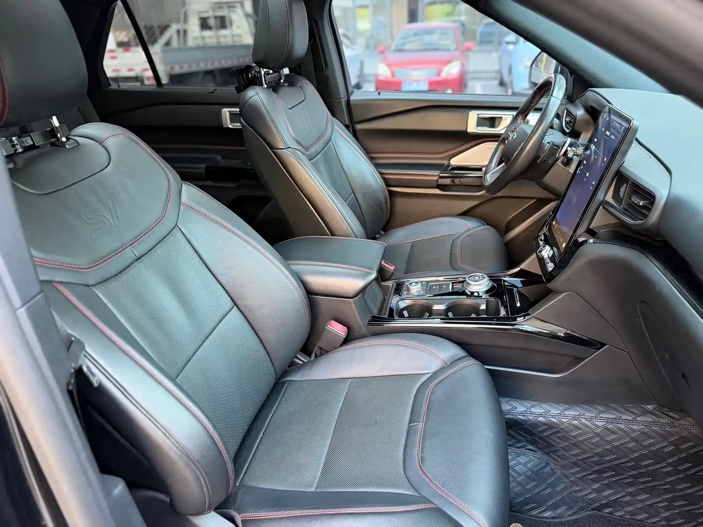 Ford Explorer 2020 2020 Model EcoBoost 285 AWD Sport ST-LINE 7-Seater