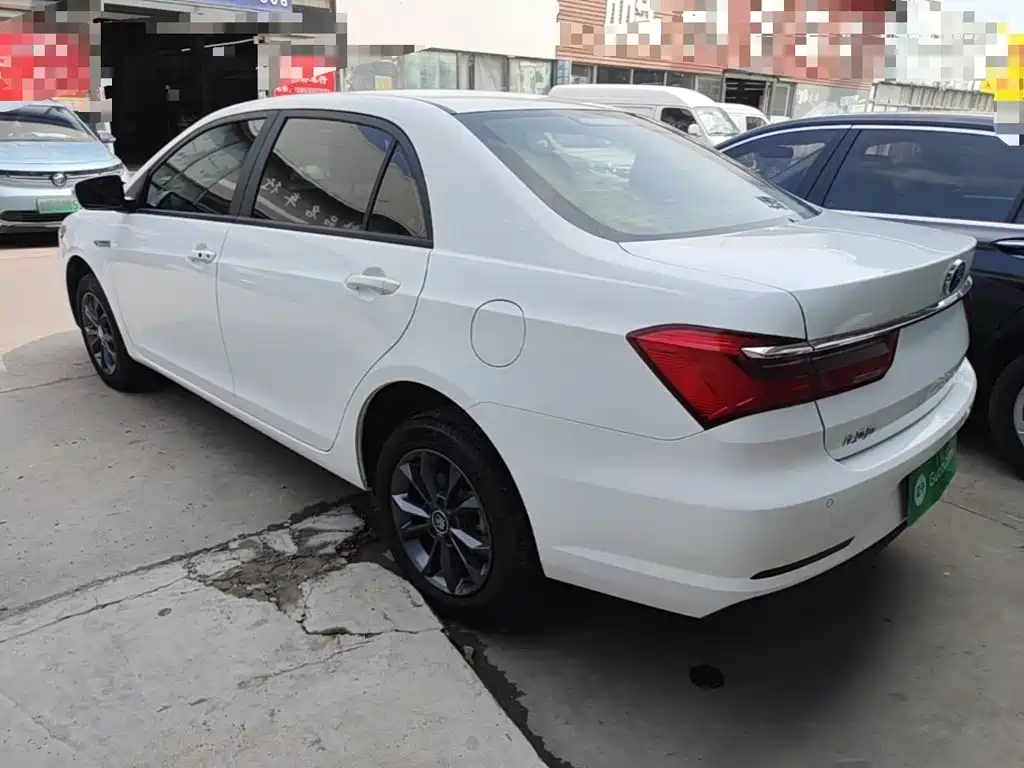 BYD Qin 2020 2019 1.5L Automatic Luxury Edition