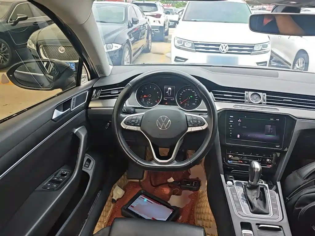 Volkswagen Magotan 2020 330TSI DSG Leading фото 11