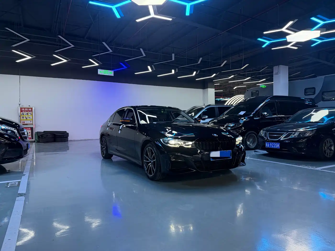 BMW 3 Series 2022 325Li M Sport Package фото 3