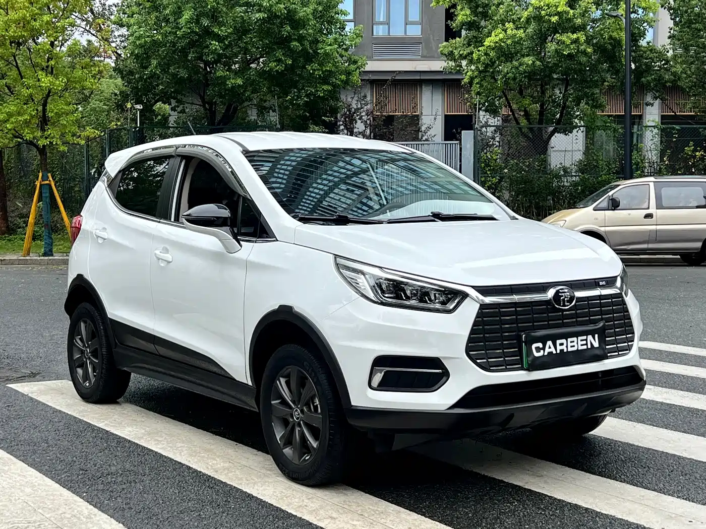 BYD Yuan New Energy 2020 2019 EV535 Smart Connected Trend Leader Type