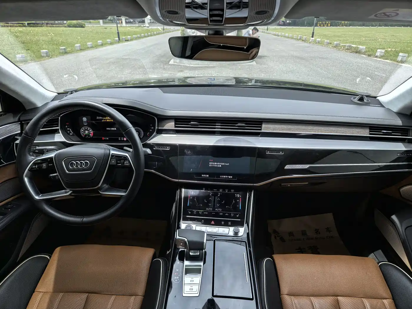 Audi A8 2021 A8L 60 TFSI quattro Premium фото 15