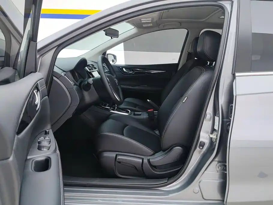 Nissan Tiida 2024 2024 1.6L CVT Smart Drive Edition