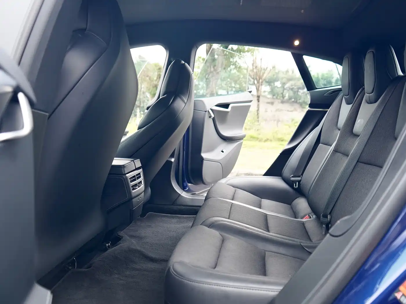 Tesla Model S 2018 2017 Model S 75D Standard Range