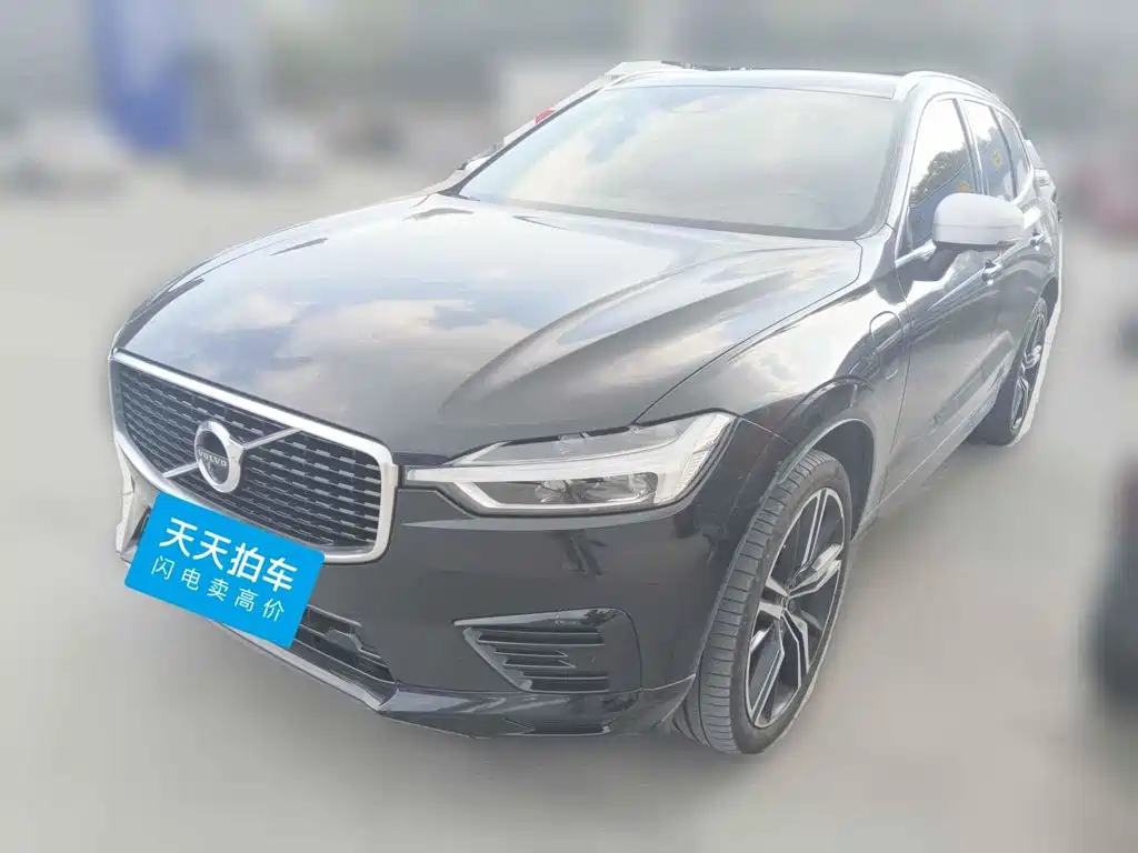 Volvo XC60 Plug-in Hybrid 2019 — пригон из Китая