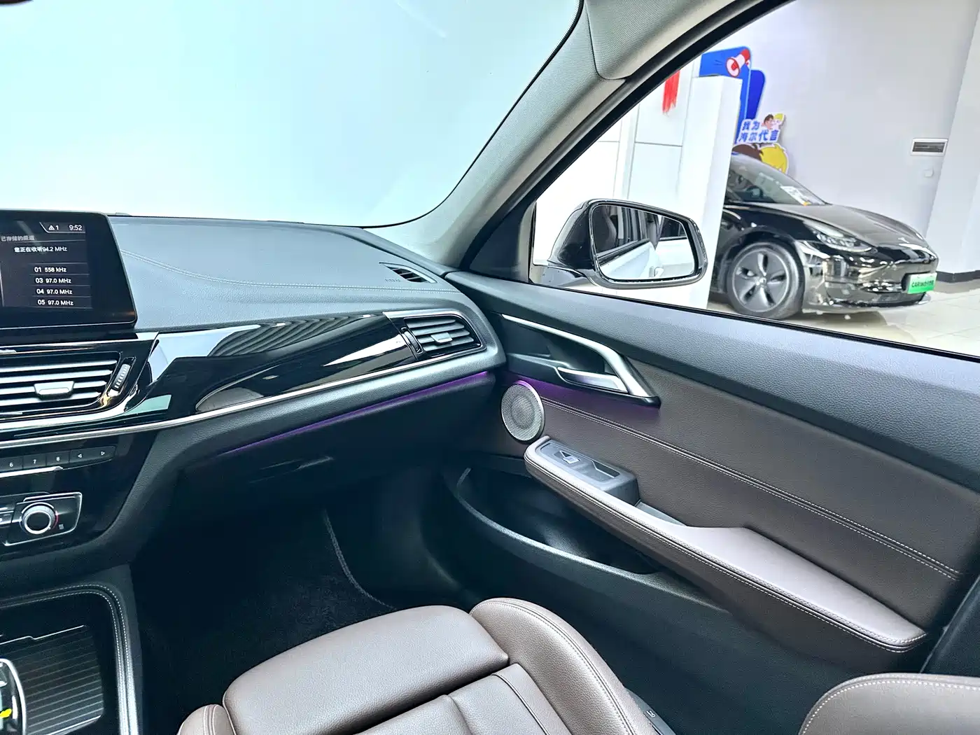 BMW 1 Series 2022 125i M Sport Shadow Edition фото 19