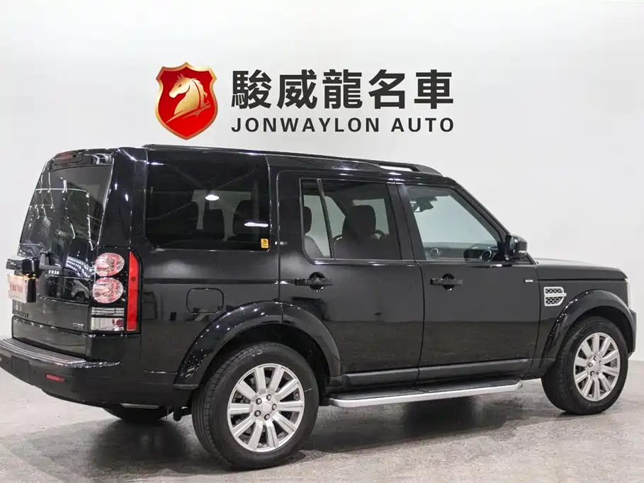 Фото 4 - Land Rover Discovery