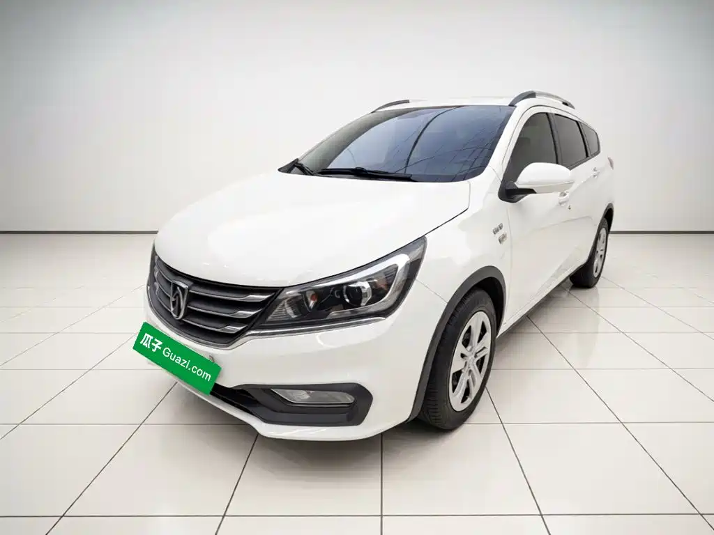 Baojun 310W 2018 2017 1.5L Manual Comfort China VI