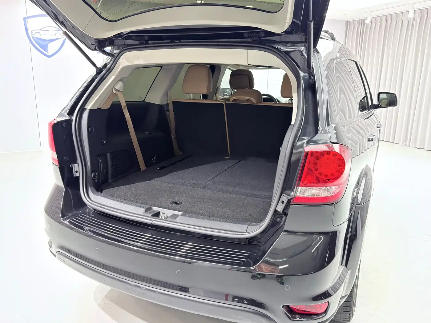 Dodge Journey 2013 2013 Model 2.4L 2WD Premium Edition