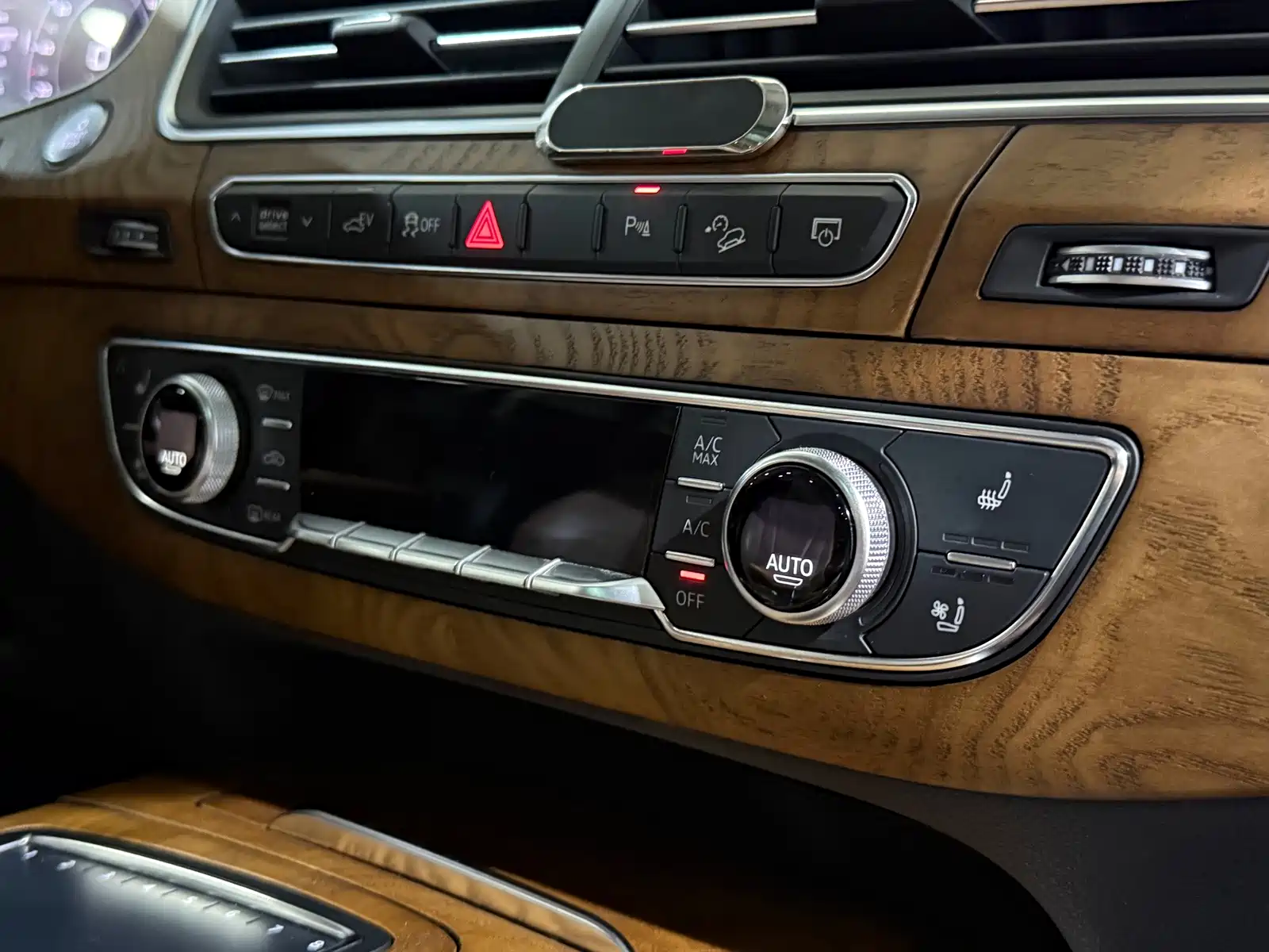 Фото 18 - Audi Q7 New Energy