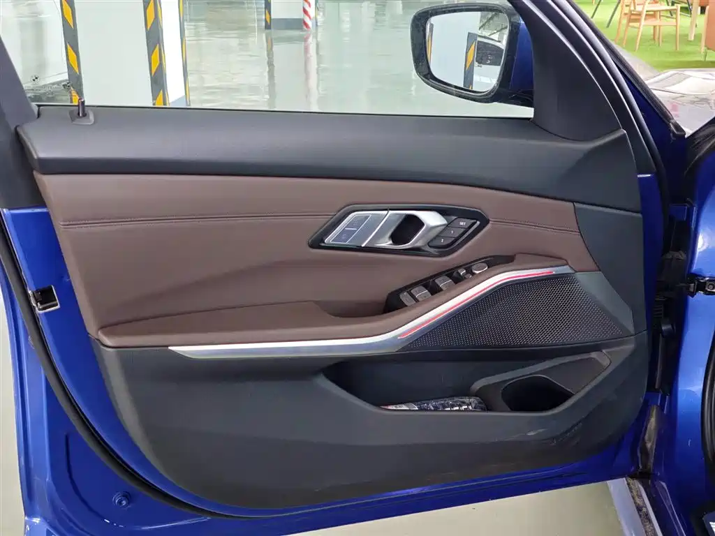 BMW 3 Series 2021 Second Facelift 325Li M Sport Package фото 10