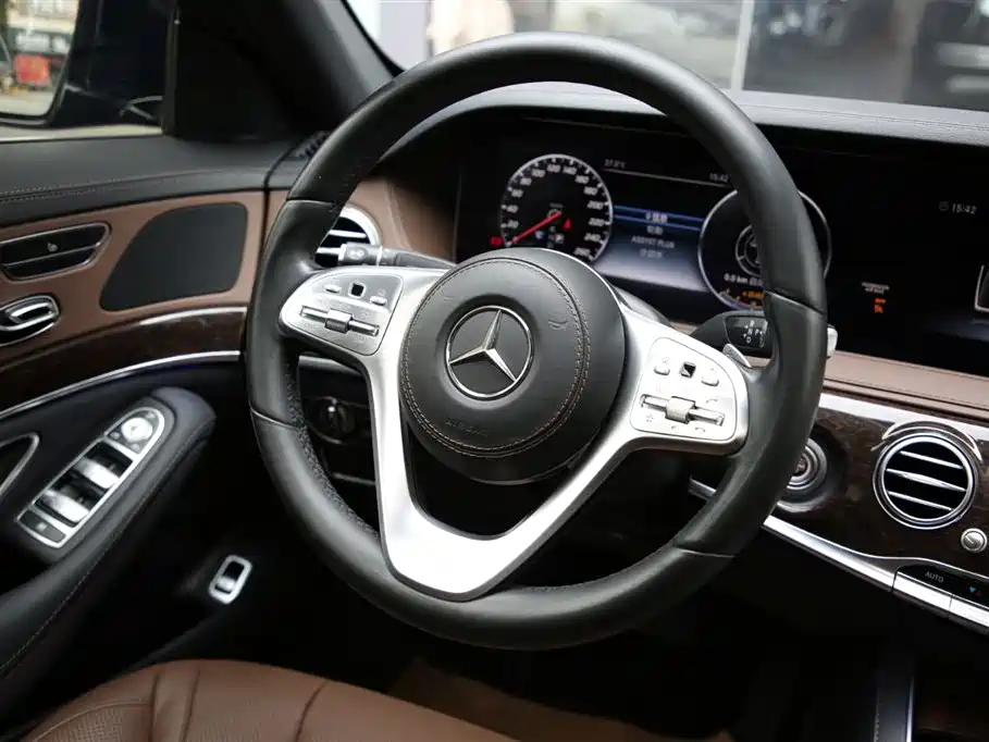 MERCEDES-BENZ S CLASS