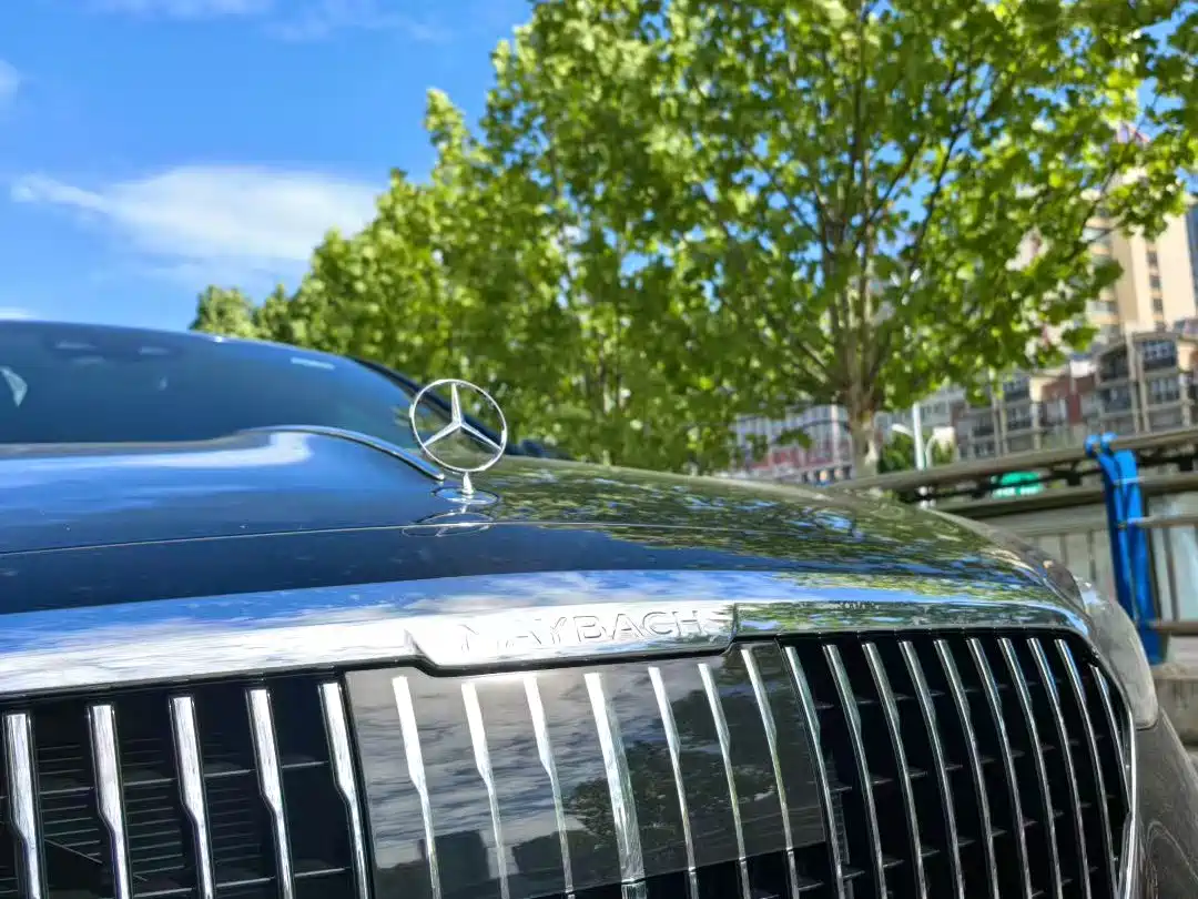 Mercedes-Benz Maybach S-Class 2025 Model S 480 4MATIC фото 3