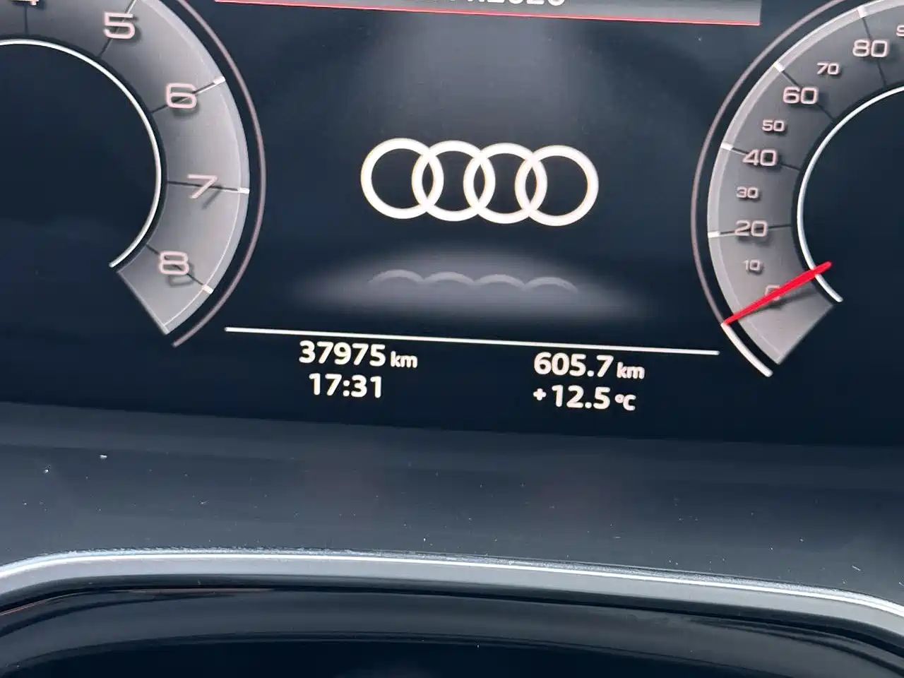 Audi Q3 2022 35 TFSI Fashion Elegance фото 6