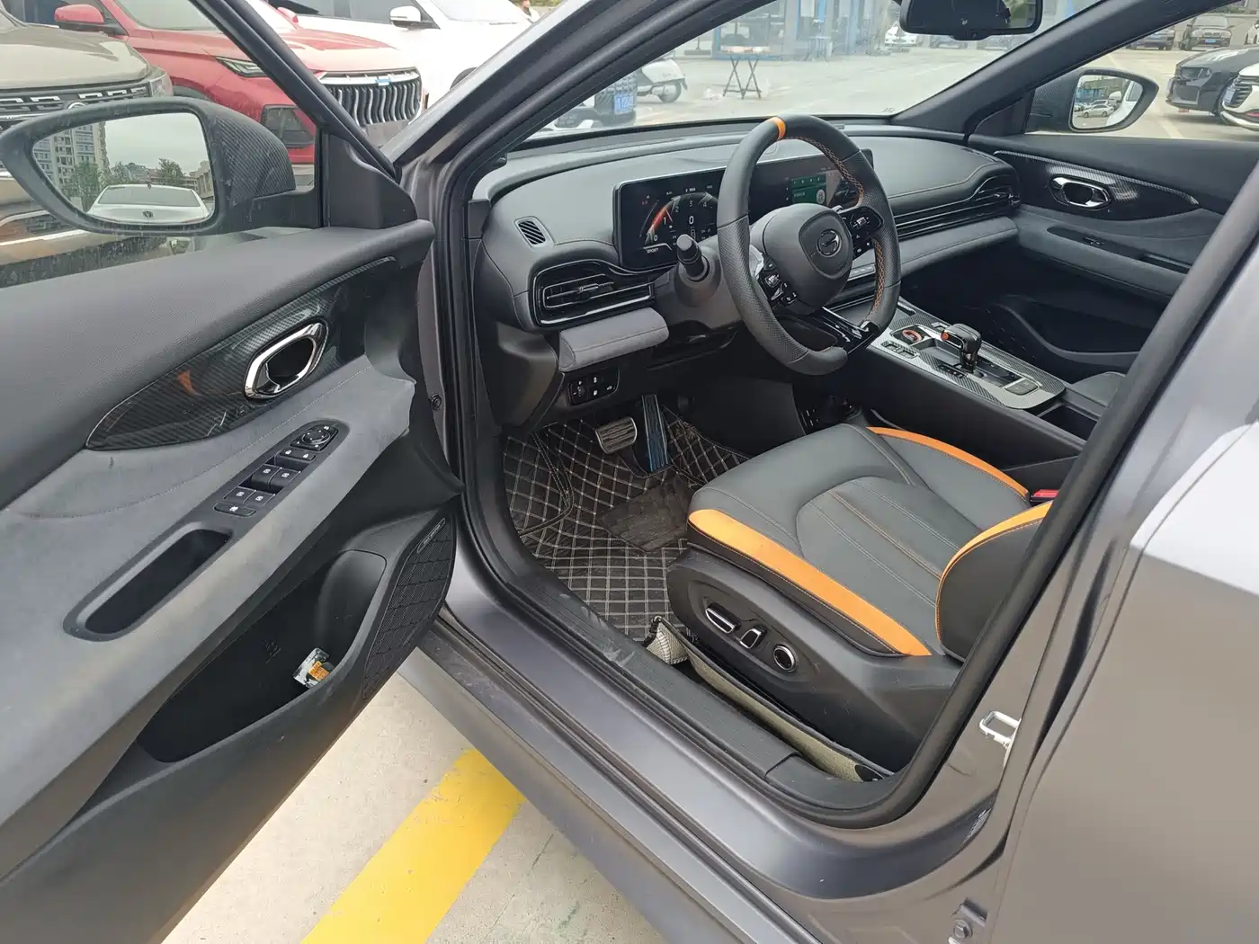 GAC Trumpchi Trumpchi Emkoo 2022 2022 270T DCT J16 R-style Track Edition