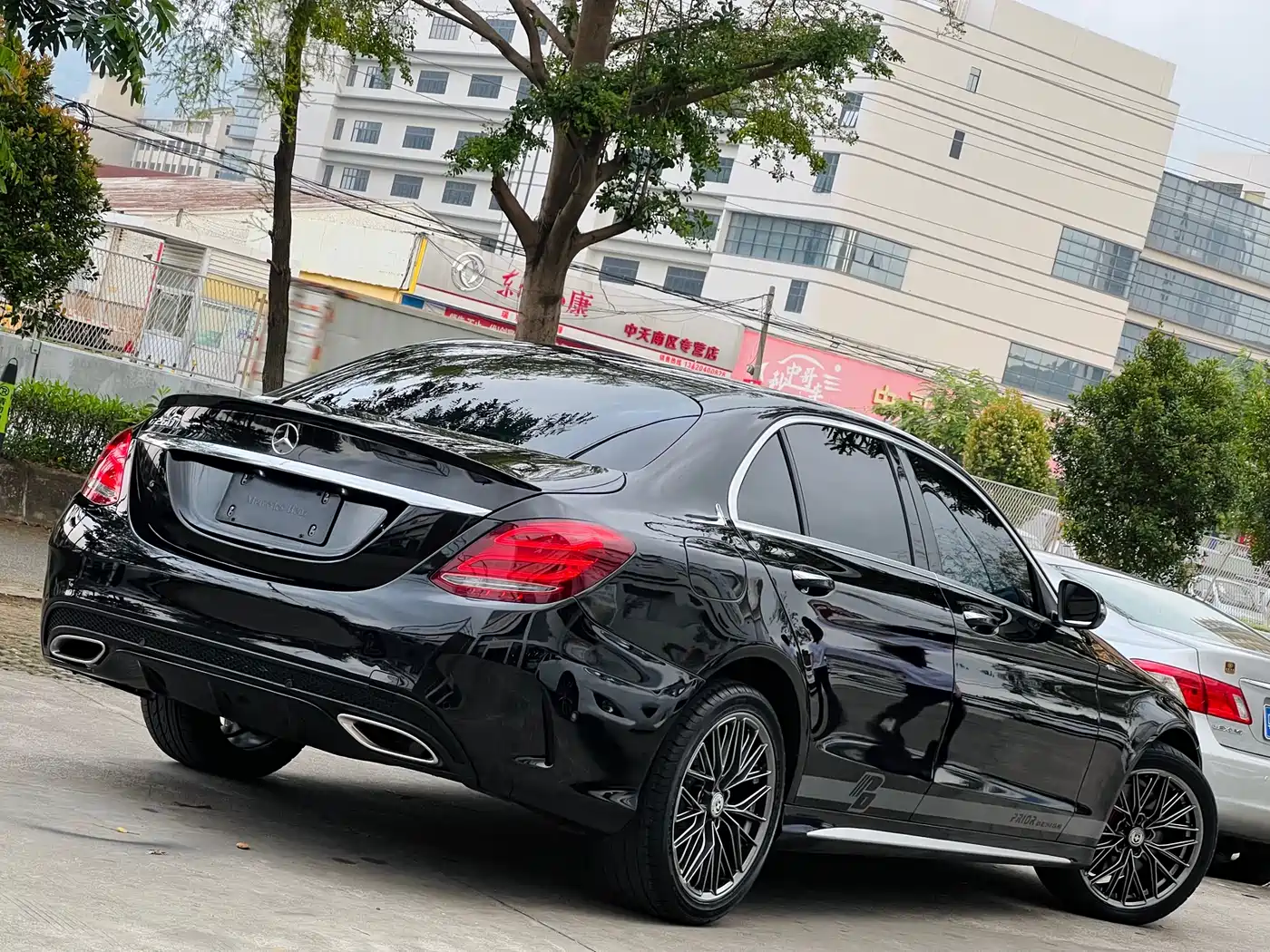 Mercedes-Benz C-Class 2018 C 200 L Sport Edition фото 6