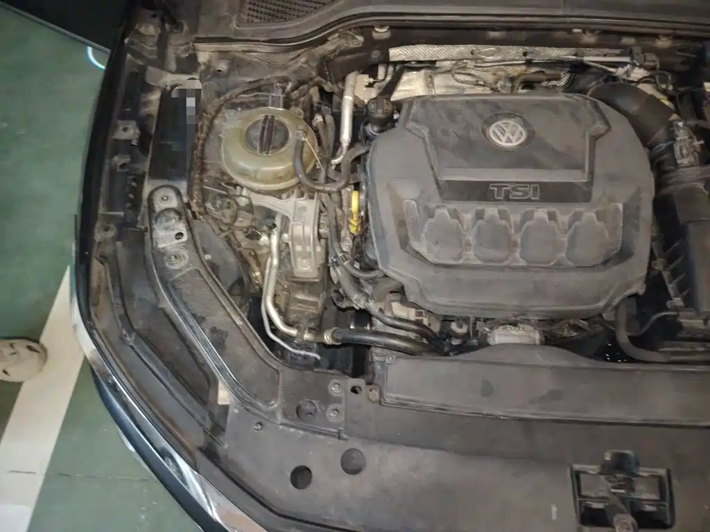 Фото 20 - Volkswagen Passat