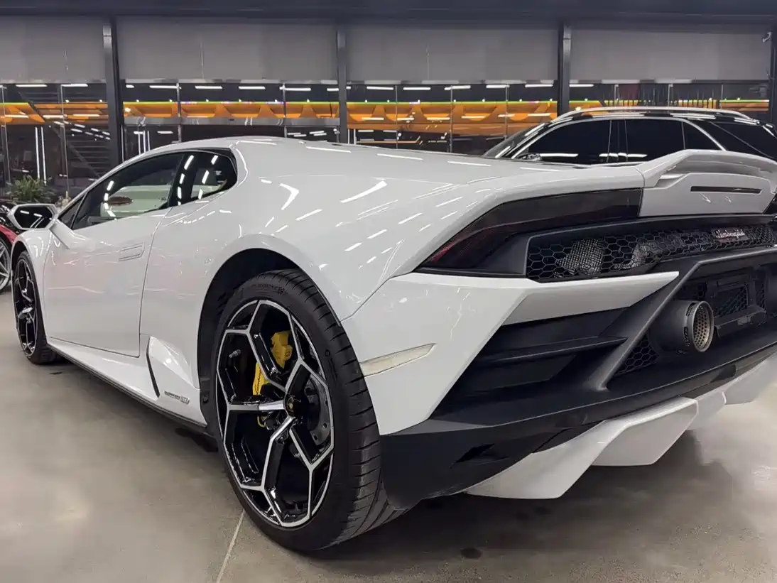 Lamborghini Huracán 2023 2020 Huracán EVO RWD