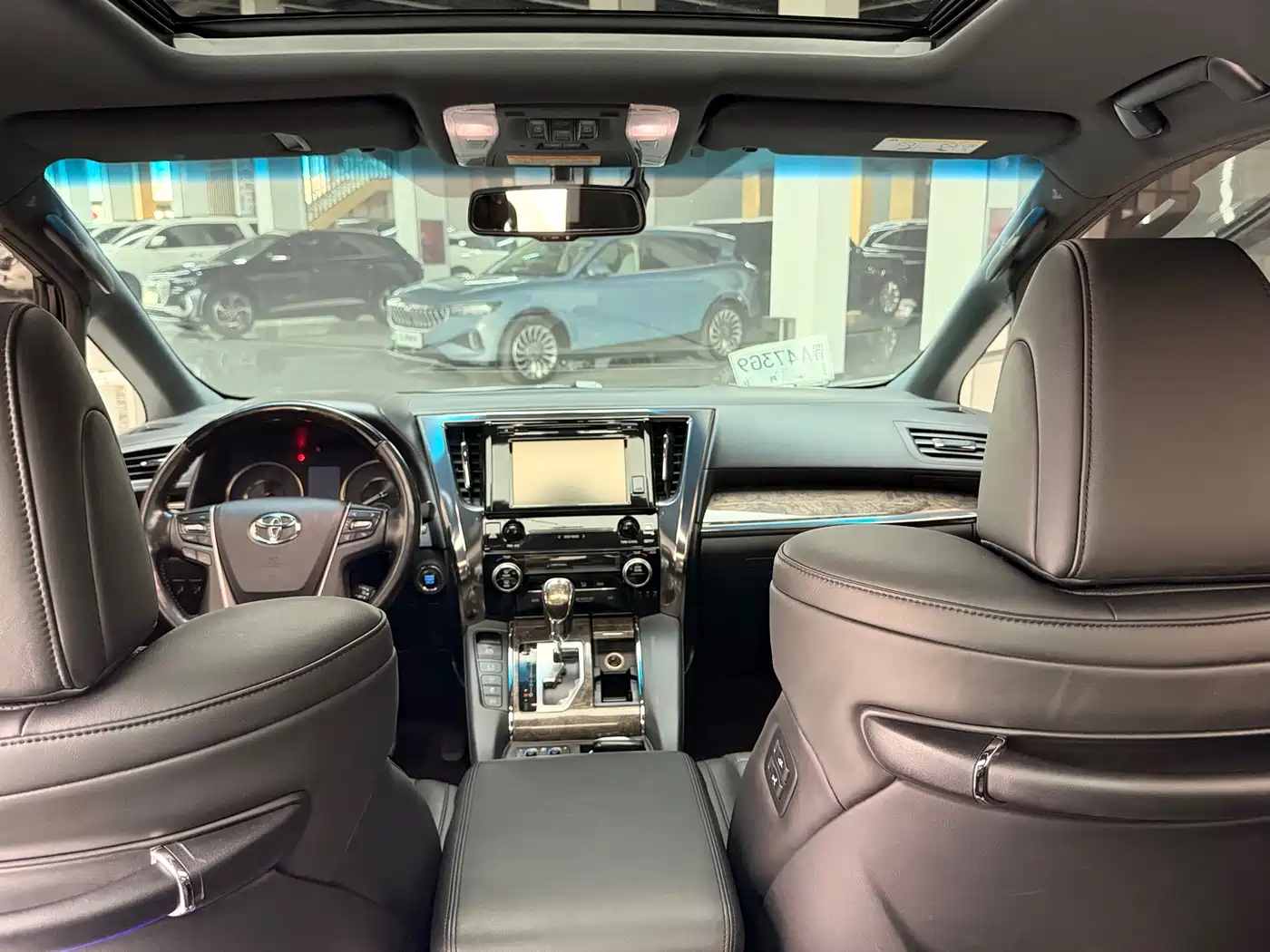 Toyota Alphard 2018 Facelift 3.5L Premium Edition фото 12